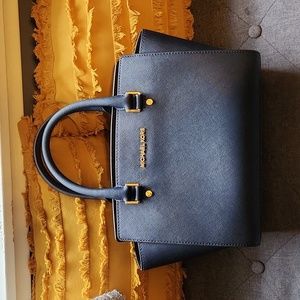 Michael Kors Leather Handbag